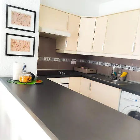 91 Port Royale Cristianos Apartman *