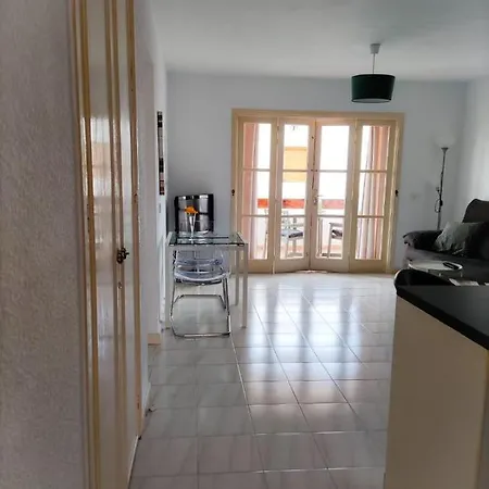 91 Port Royale Cristianos Apartmán